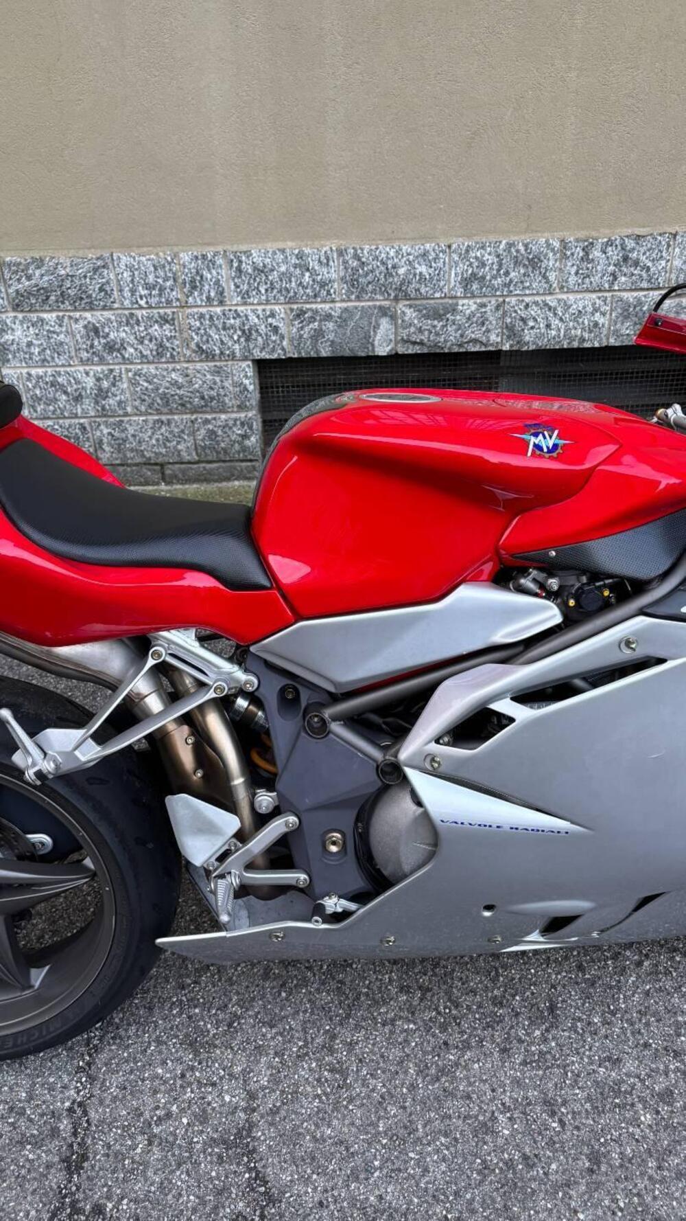 MV Agusta F4 750 S 1+1 (2000 - 02) (6)