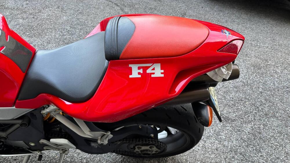 MV Agusta F4 750 S 1+1 (2000 - 02) (9)