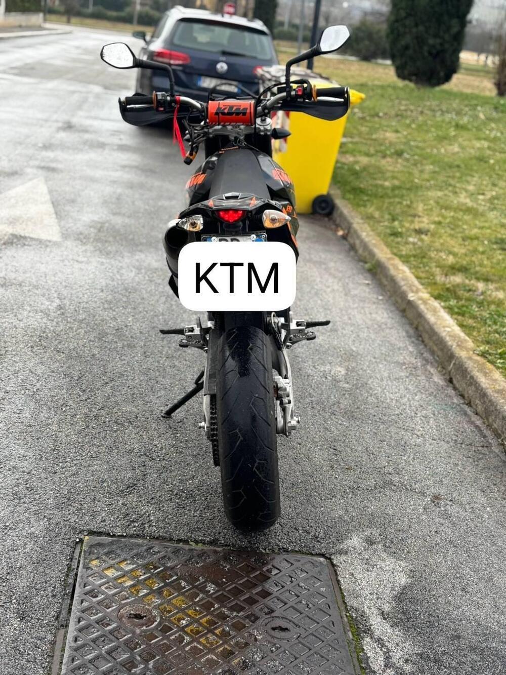 KTM 690 SMC (2008- 11) (4)