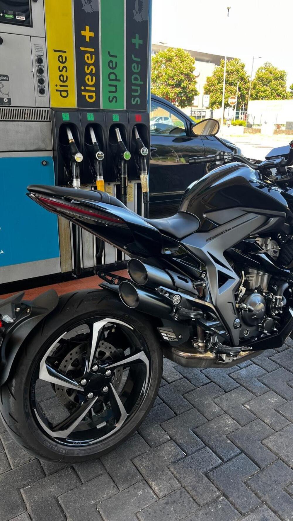 Zontes ZT350-R1 (2022 - 25) (3)