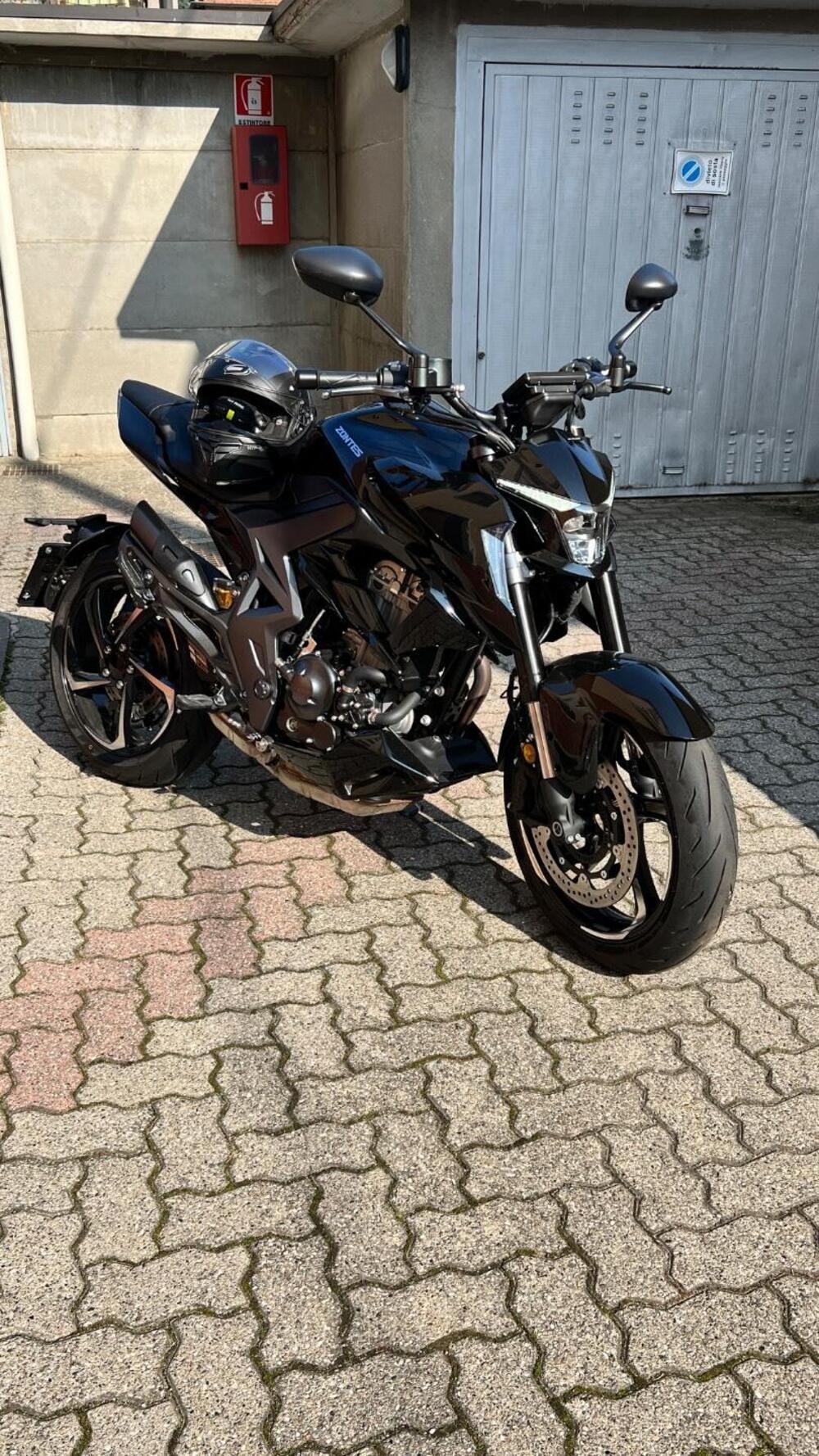 Zontes ZT350-R1 (2022 - 25) (5)