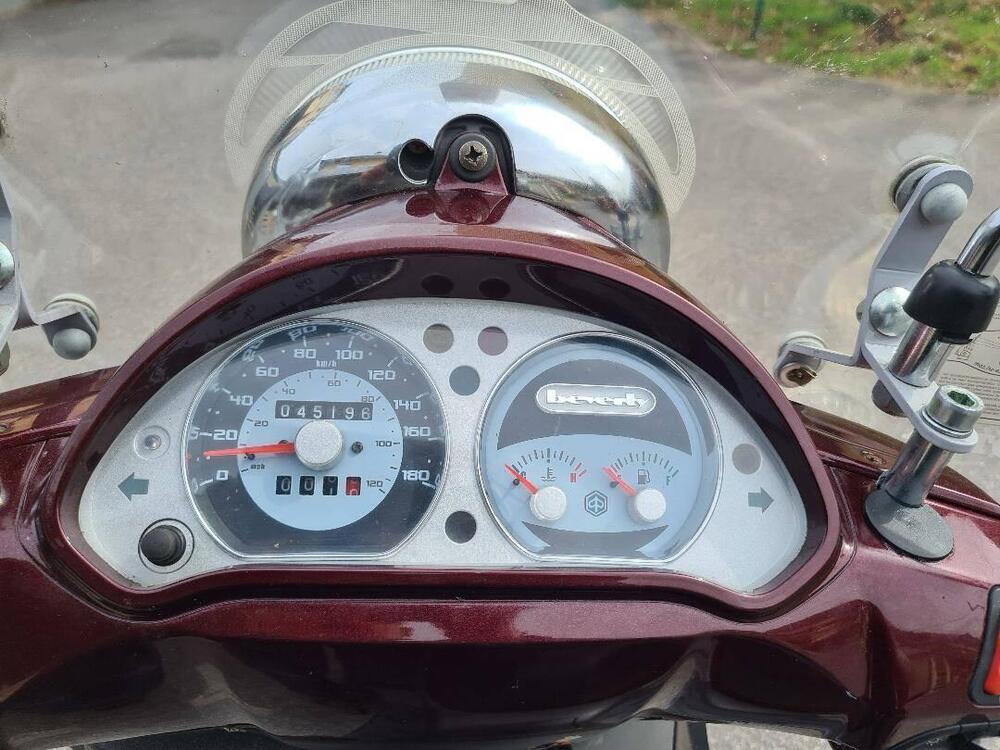 Piaggio Beverly 500 (4)