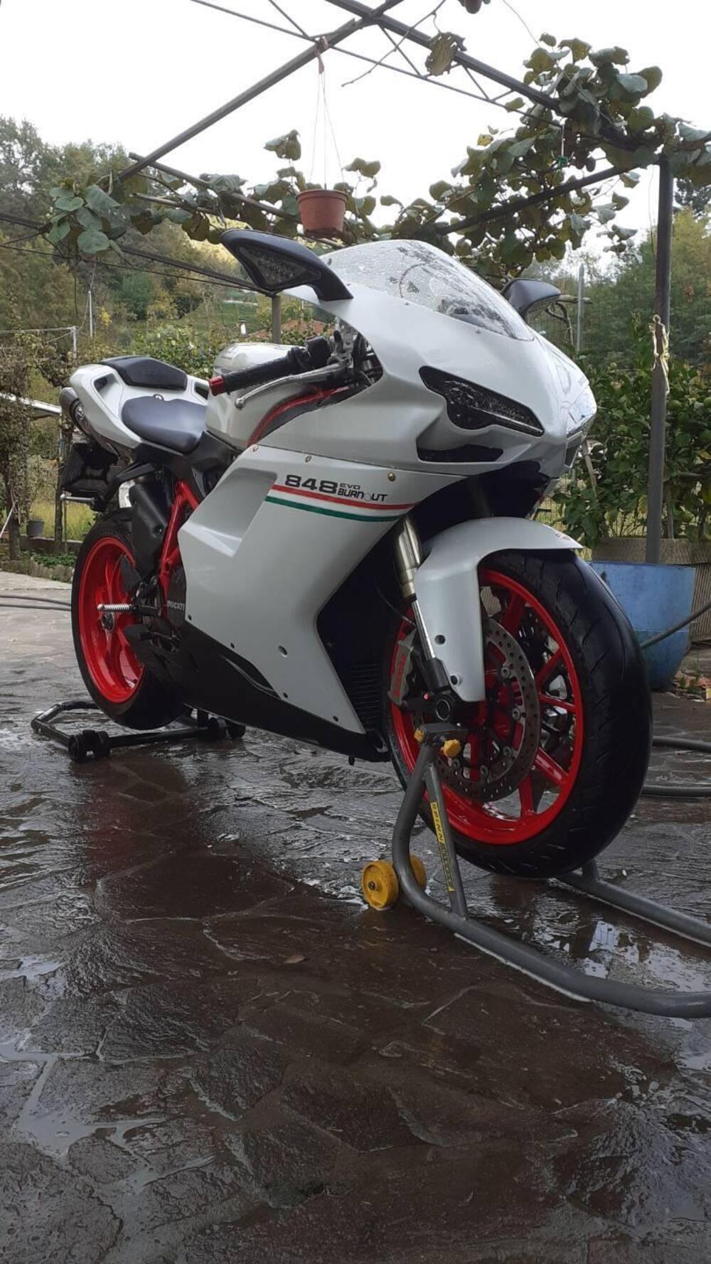 Ducati 848 EVO (2010 - 12) (7)