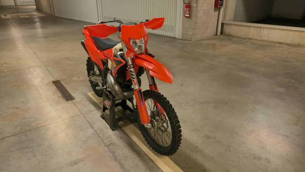 KTM 300 EXC TBI (2024) (4)