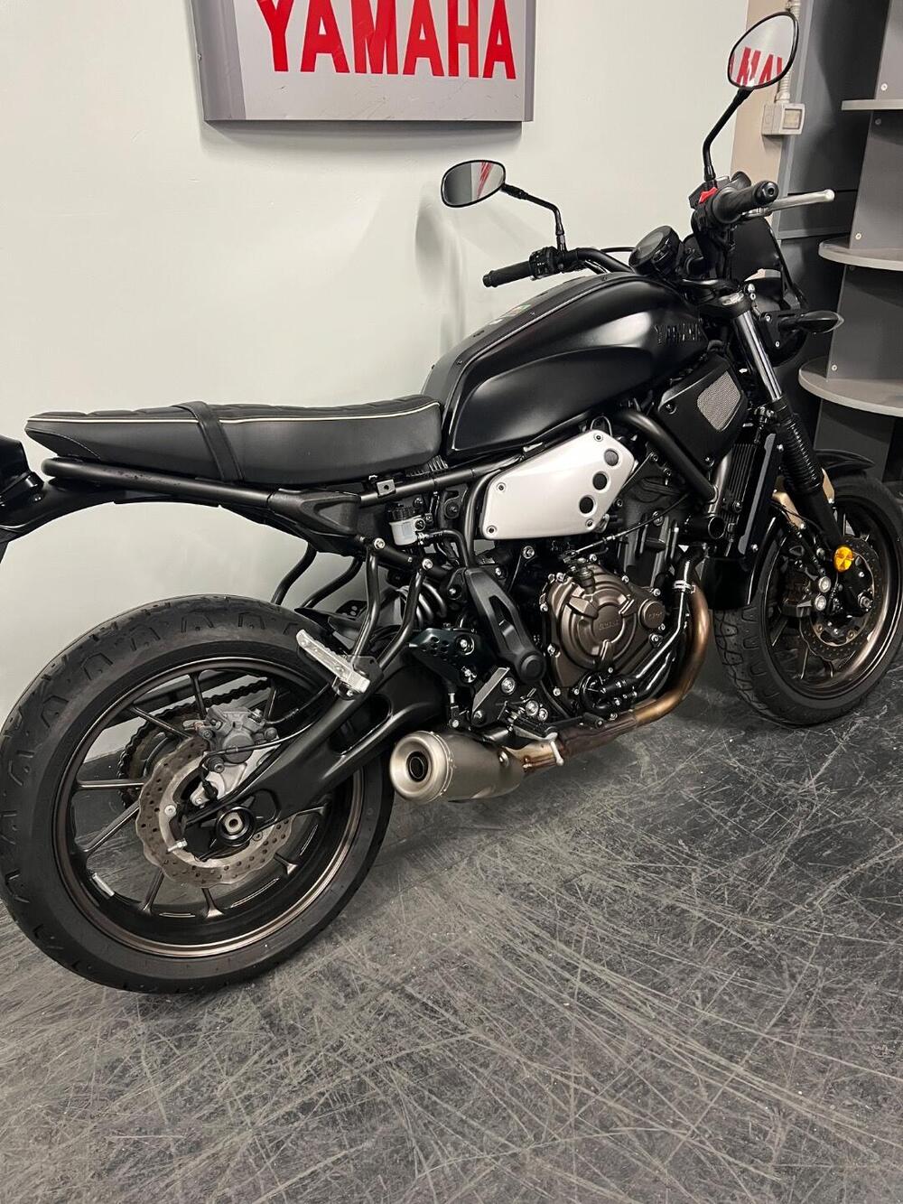 Yamaha XSR 700 ABS (2016 - 20) (4)