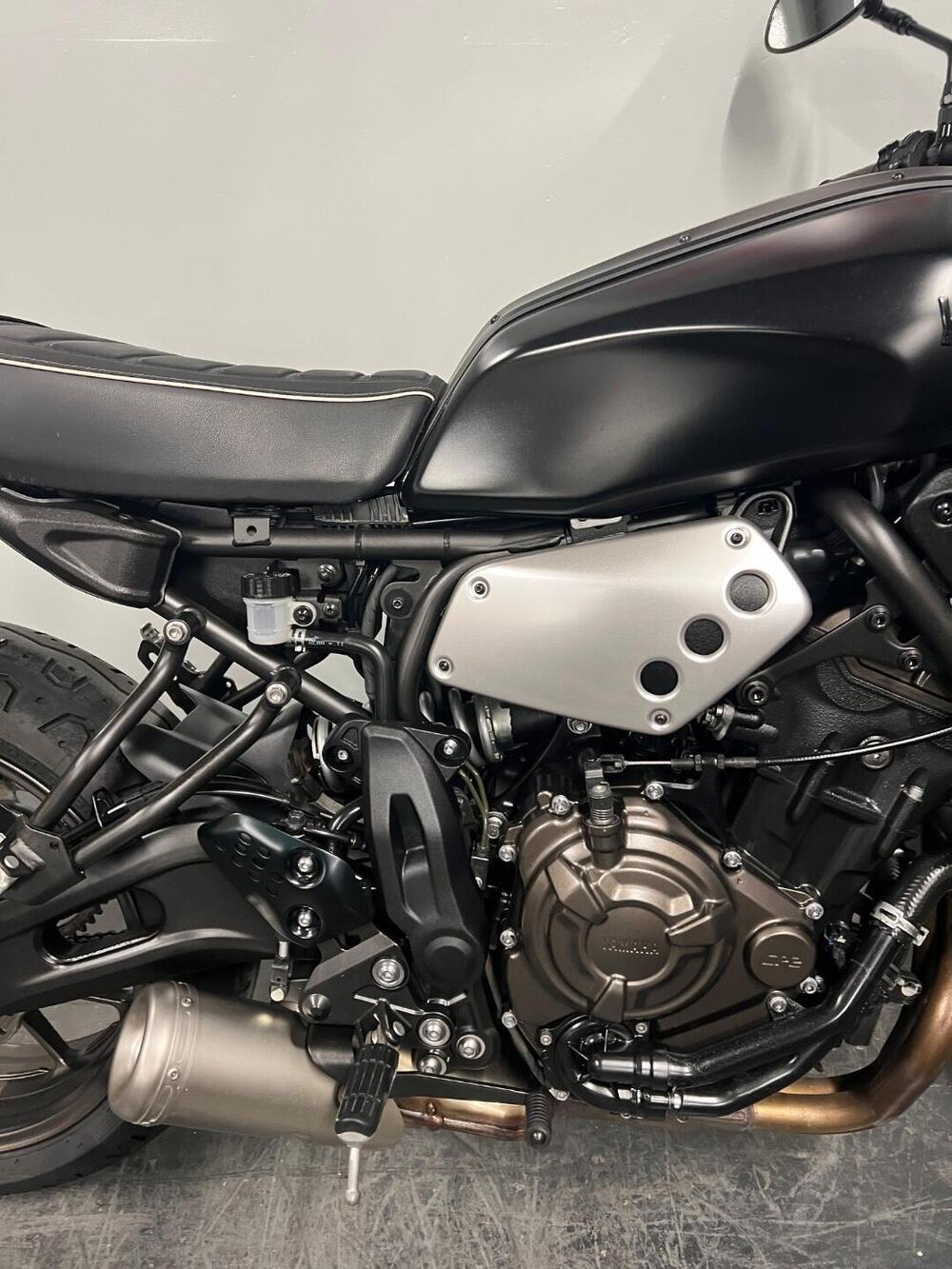 Yamaha XSR 700 ABS (2016 - 20) (6)