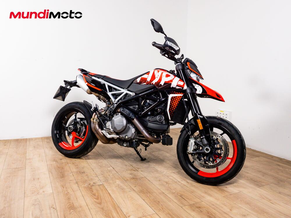 Ducati Hypermotard 950 RVE (2020) (2)