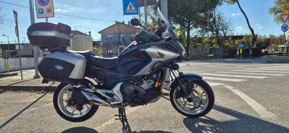 Honda NC 750 X DCT ABS (2016 -17) (2)