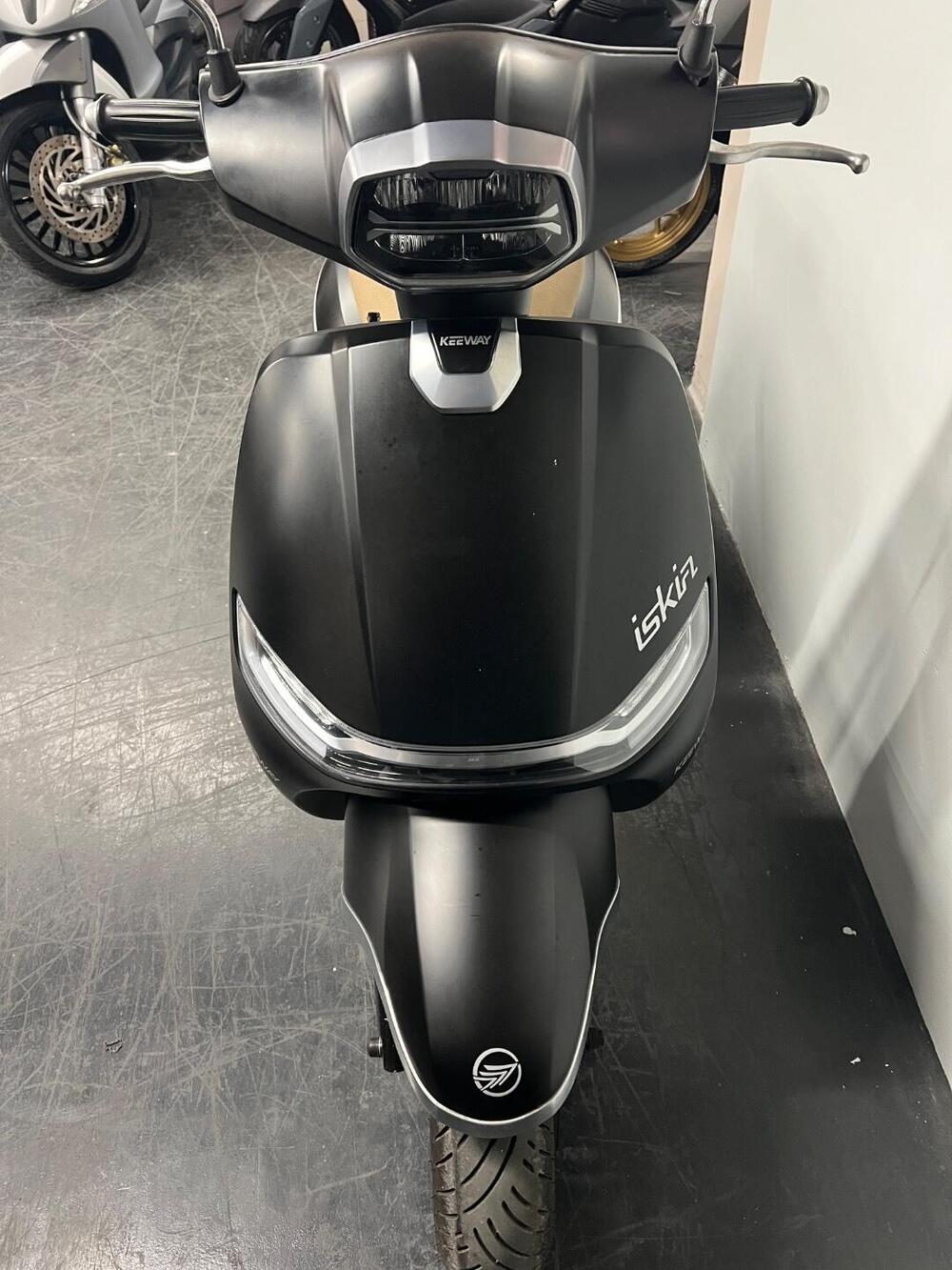 Keeway Motor Iskia 125 (2023 - 26) (3)