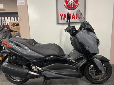 Yamaha X-Max 300 (2021 - 24) usata