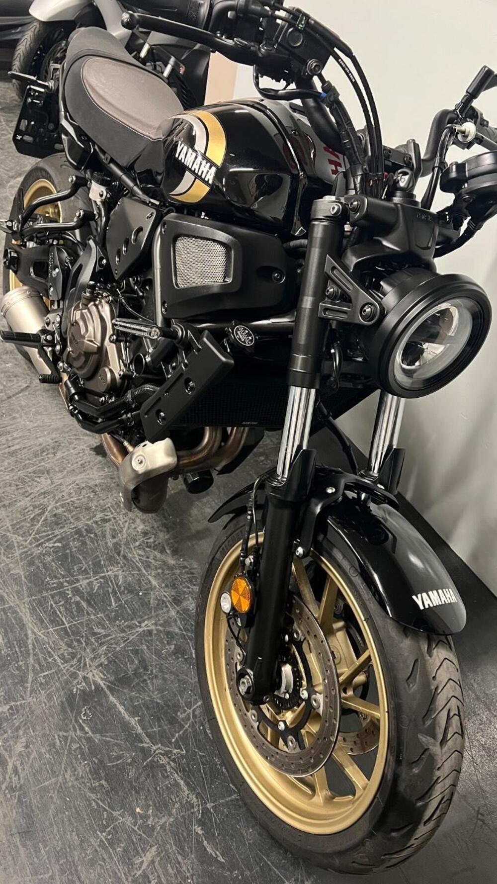 Yamaha XSR 700 (2022 - 26) (11)