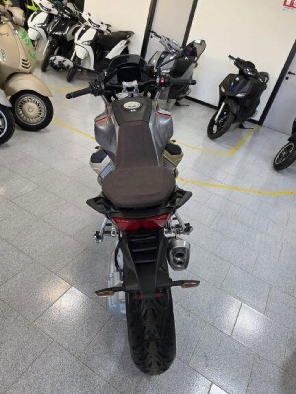 Moto Guzzi V100 Mandello S (2022 - 24) (5)