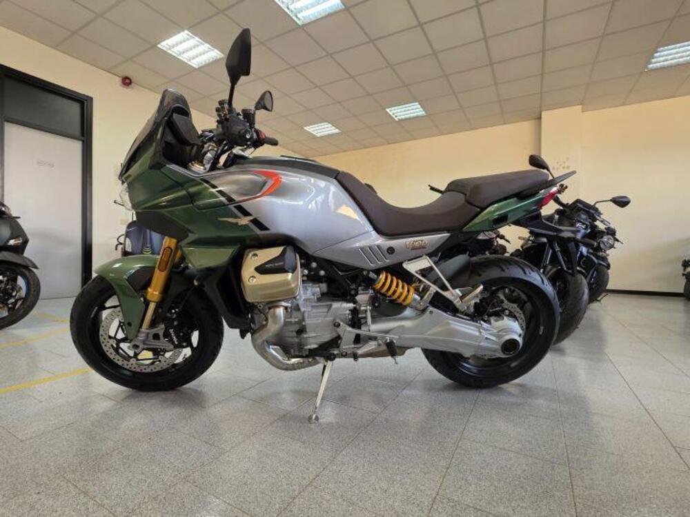 Moto Guzzi V100 Mandello S (2022 - 24) (3)