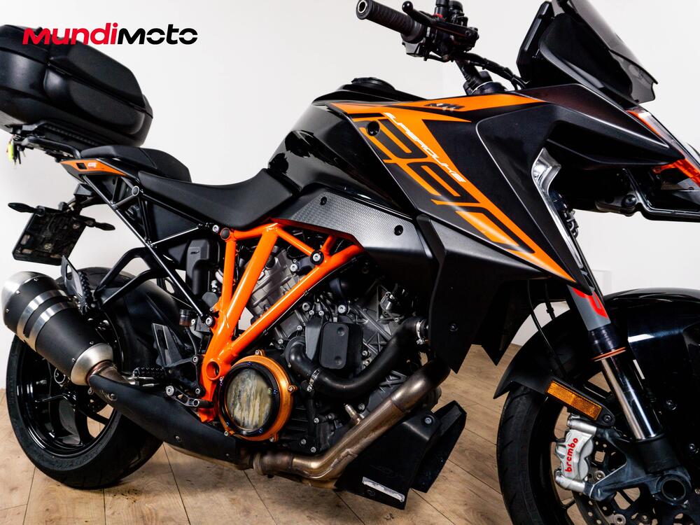 KTM 1290 Super Duke GT (2022 - 25) (5)
