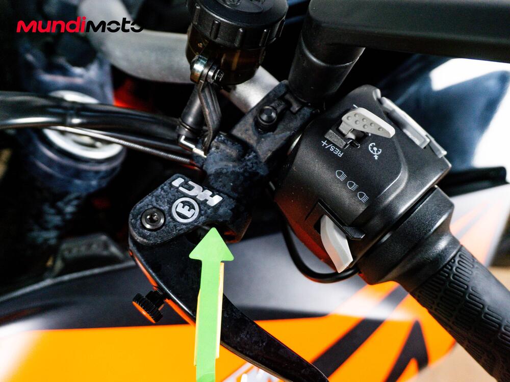 KTM 1290 Super Duke GT (2022 - 25) (16)