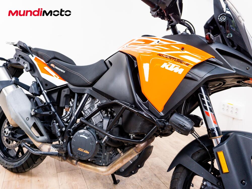 KTM 1290 Super Adventure S (2021) (5)