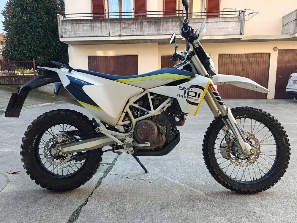 Husqvarna 701 Enduro (2017 - 19)