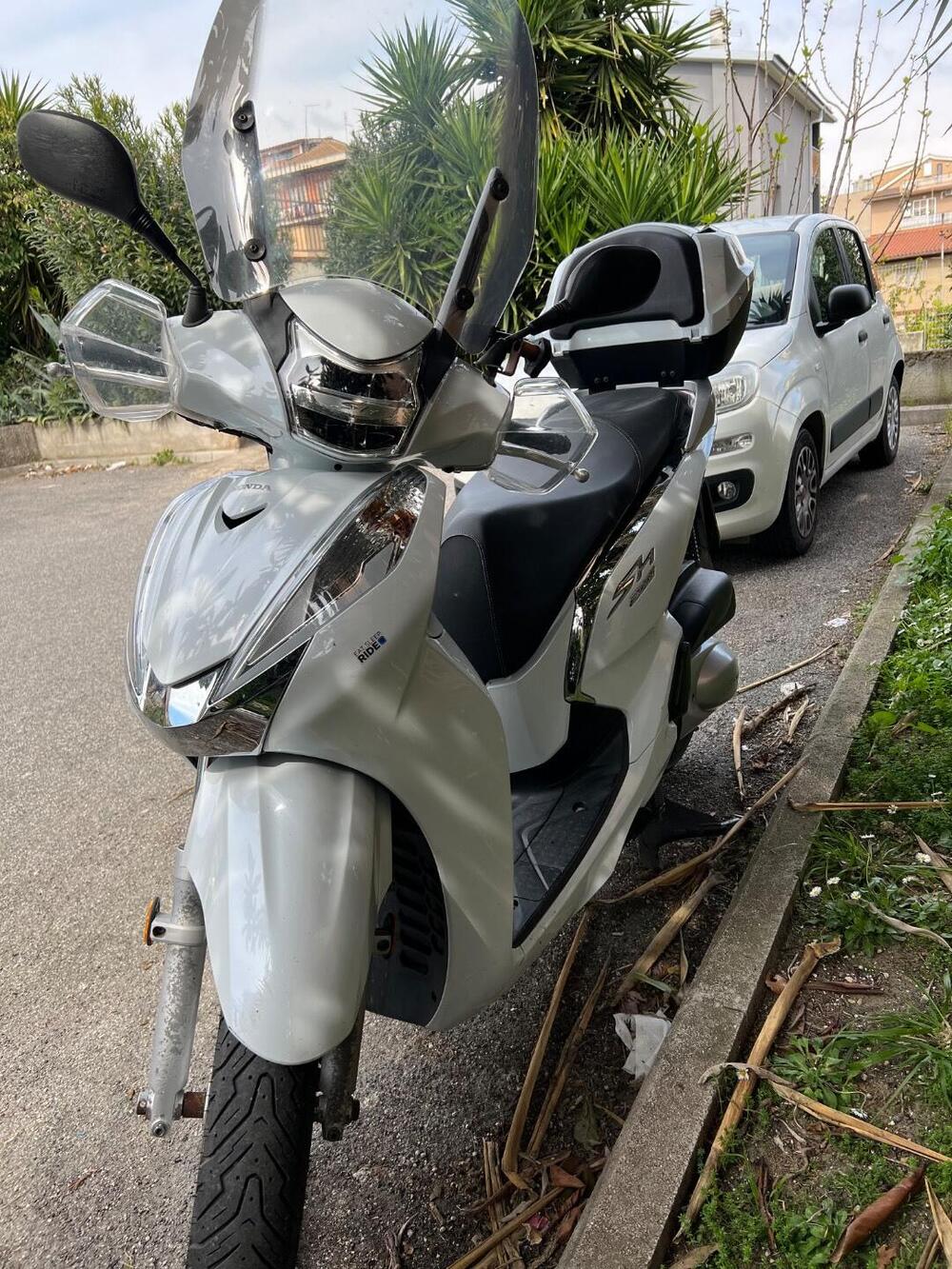 Honda SH 300 i Sport ABS (2018 - 20) (3)