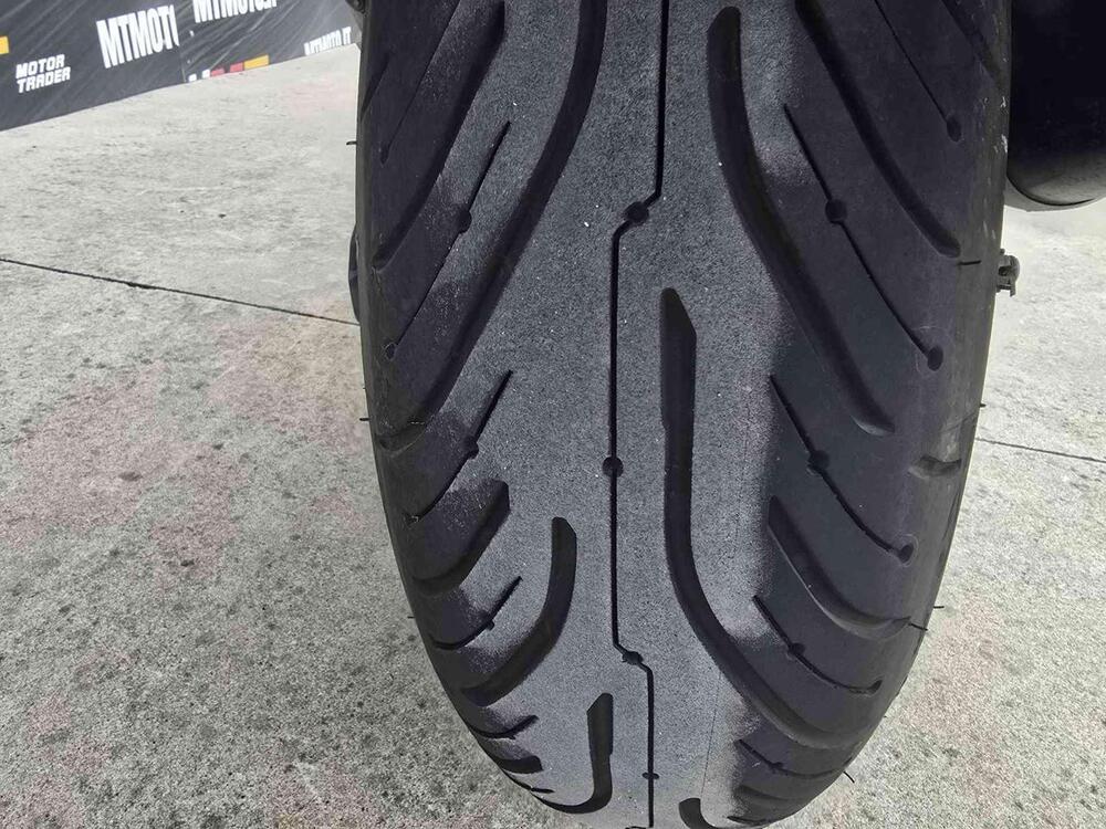 Kawasaki GTR 1400 (2007 - 09) (14)