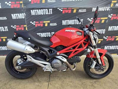 Ducati Monster 696 (2008 - 13) usata
