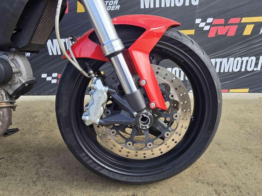 Ducati Monster 696 (2008 - 13) (7)