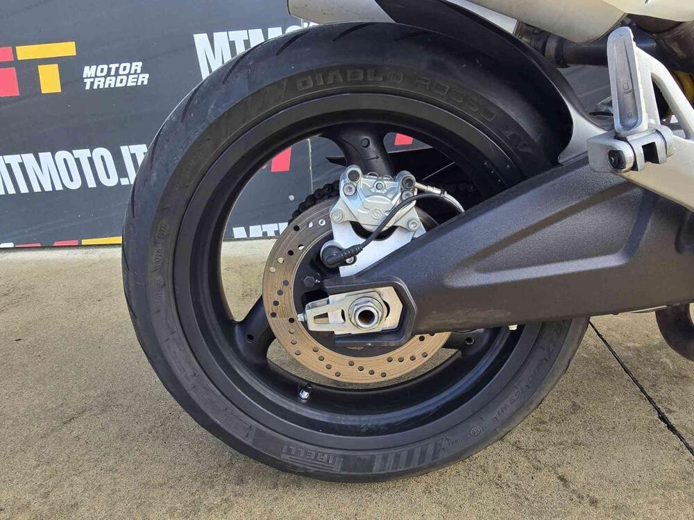 Ducati Monster 696 (2008 - 13) (13)