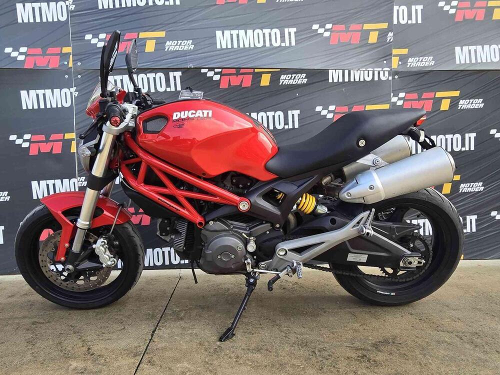 Ducati Monster 696 (2008 - 13) (2)