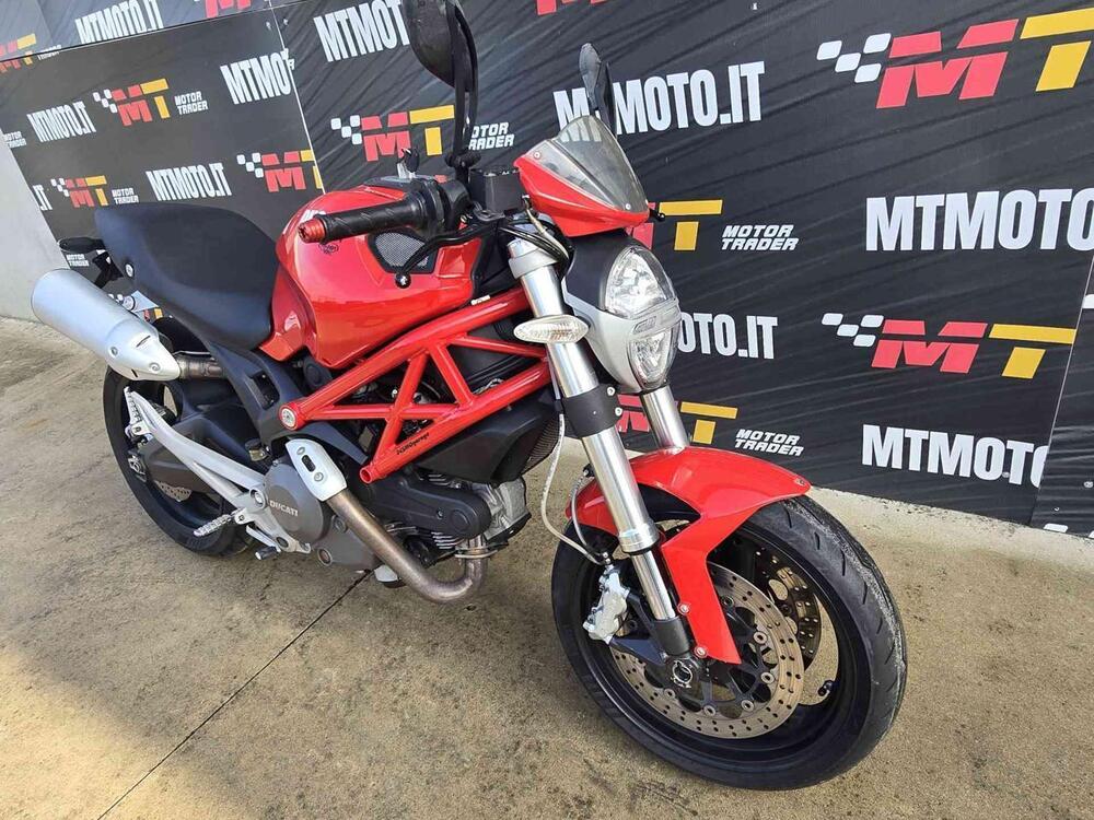 Ducati Monster 696 (2008 - 13) (5)