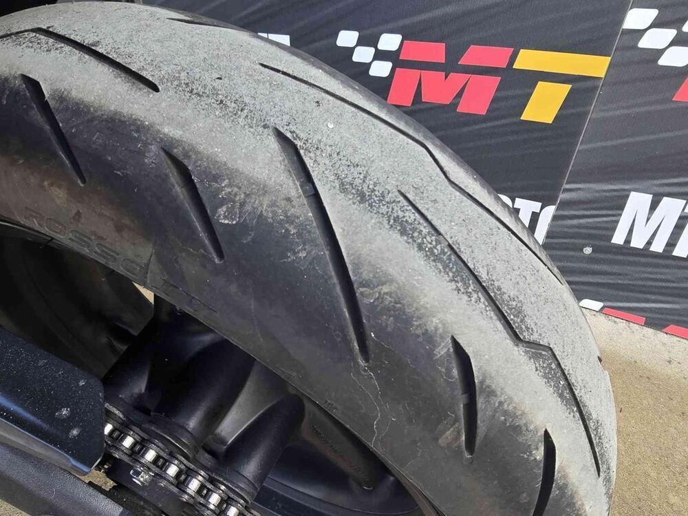 Ducati Monster 696 (2008 - 13) (14)