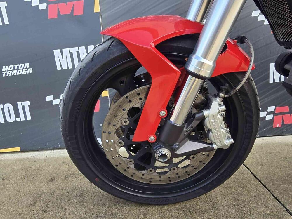 Ducati Monster 696 (2008 - 13) (8)