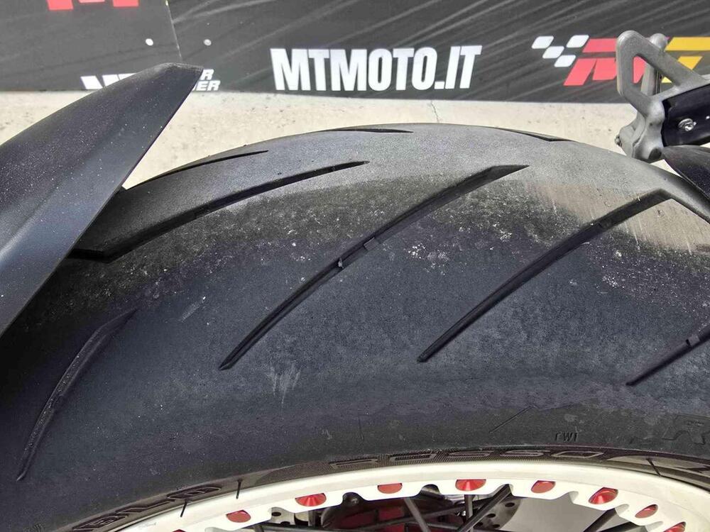 MV Agusta Dragster 800 RR (2015 - 17) (10)