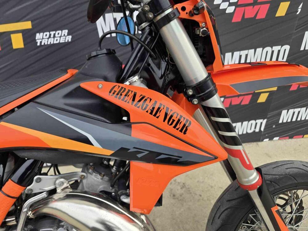 KTM 125 SX (2021) (9)