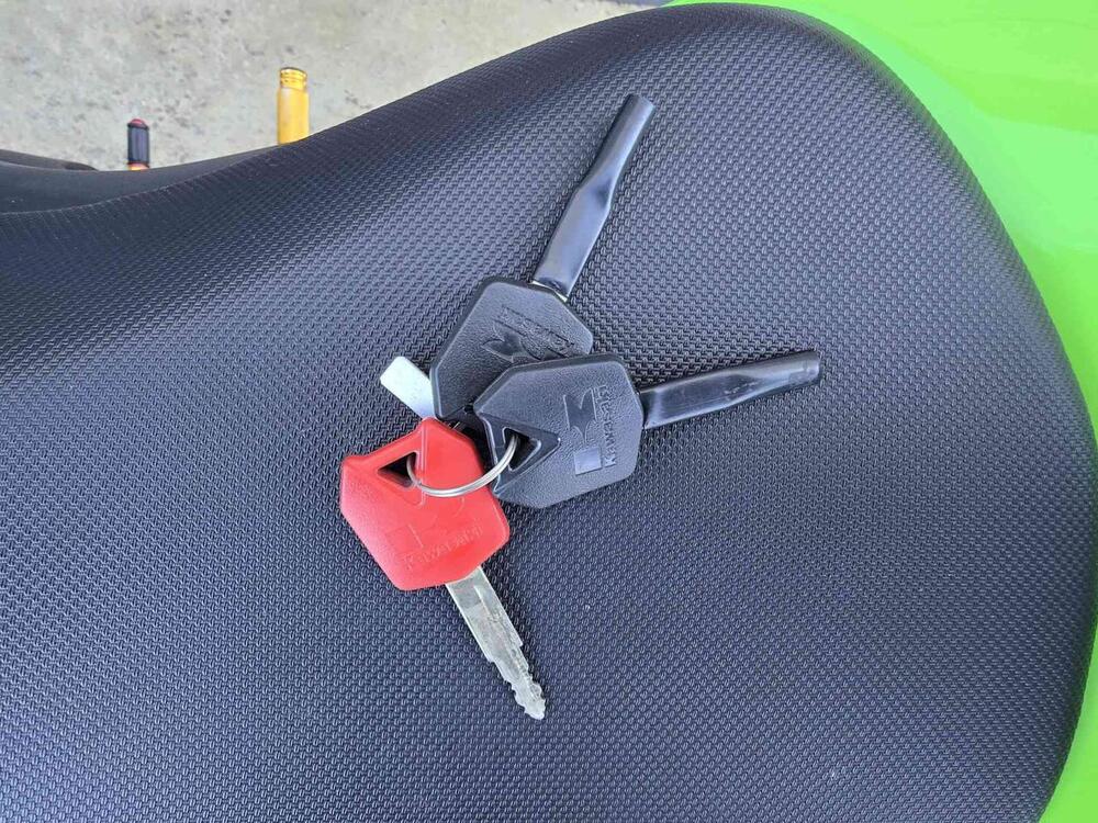 Kawasaki Ninja 600 ZX-6R (2007 - 08) (24)