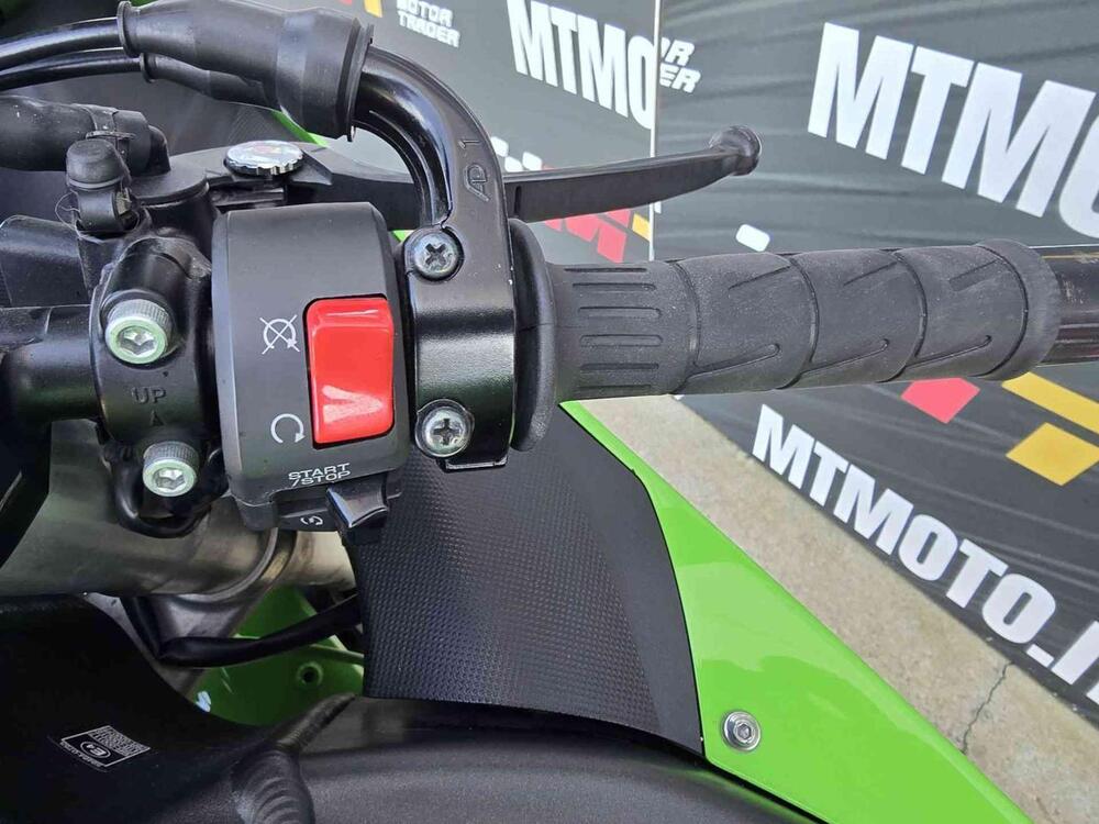 Kawasaki Ninja 600 ZX-6R (2007 - 08) (18)