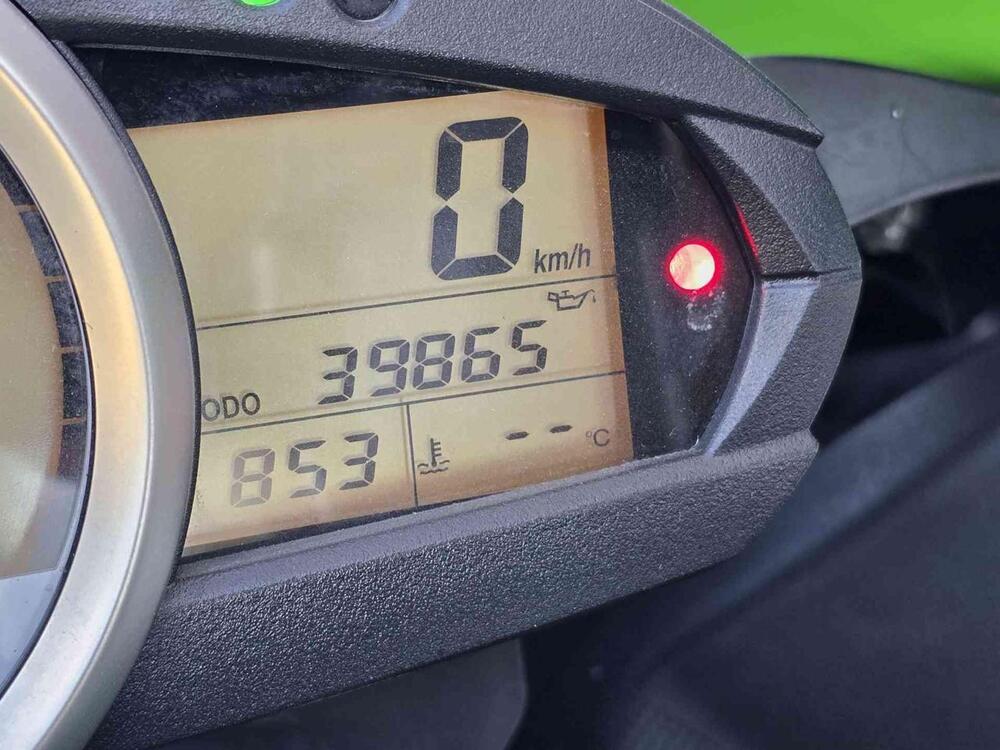 Kawasaki Ninja 600 ZX-6R (2007 - 08) (25)