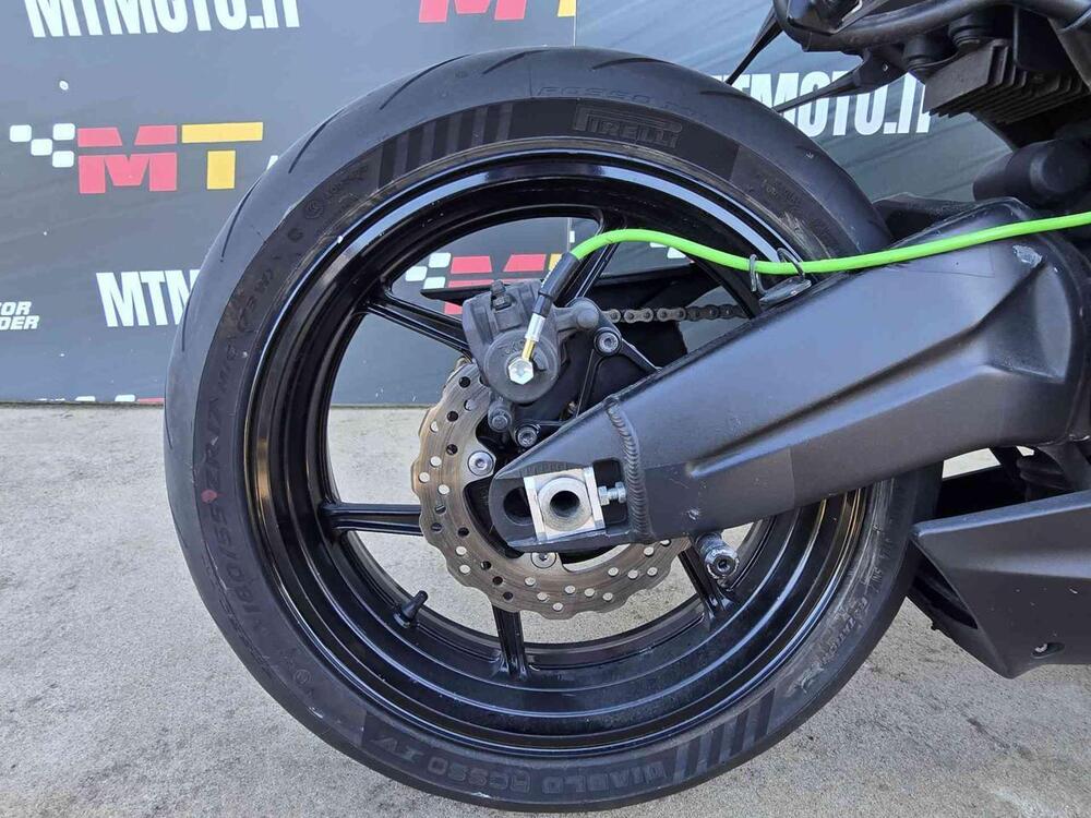 Kawasaki Ninja 600 ZX-6R (2007 - 08) (26)