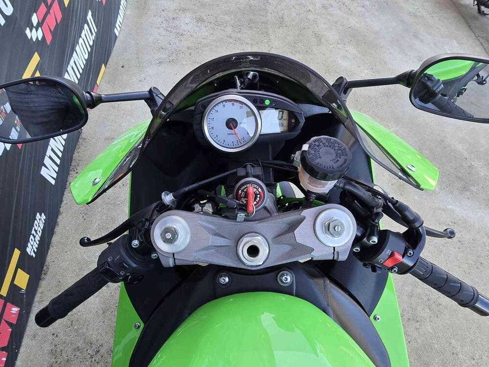 Kawasaki Ninja 600 ZX-6R (2007 - 08) (10)