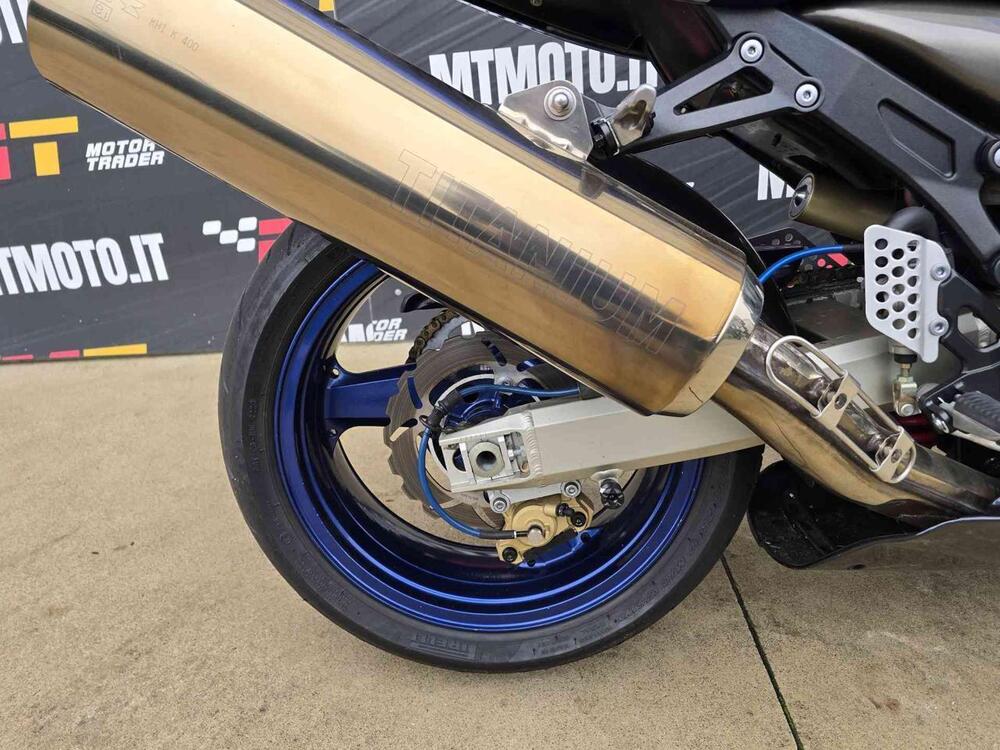 Kawasaki Ninja 1200 ZX-12R (2000 - 06) (16)