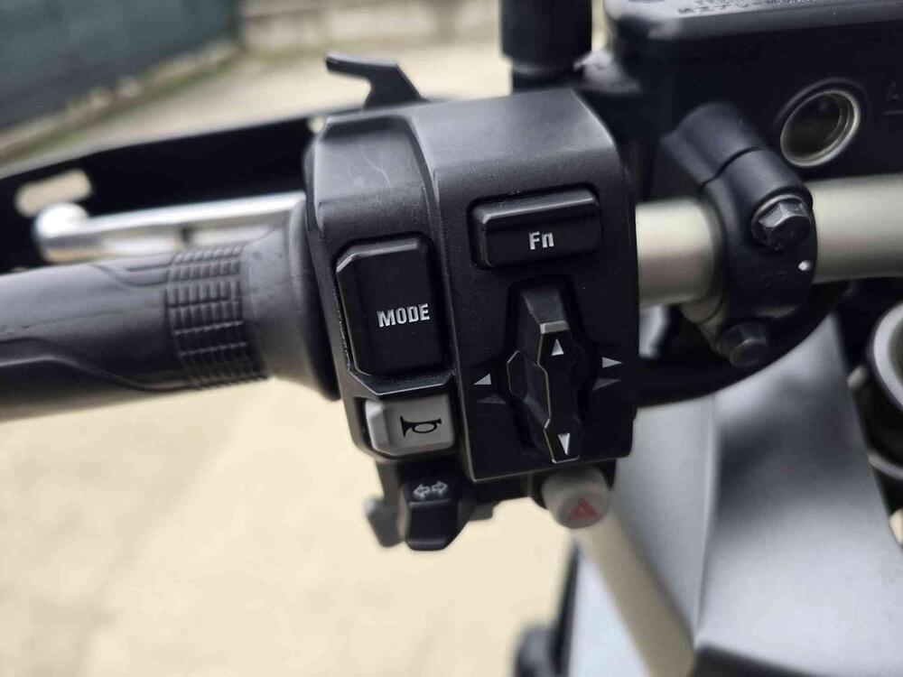 Honda X-ADV 750 DCT Travel (2021 - 24) (19)