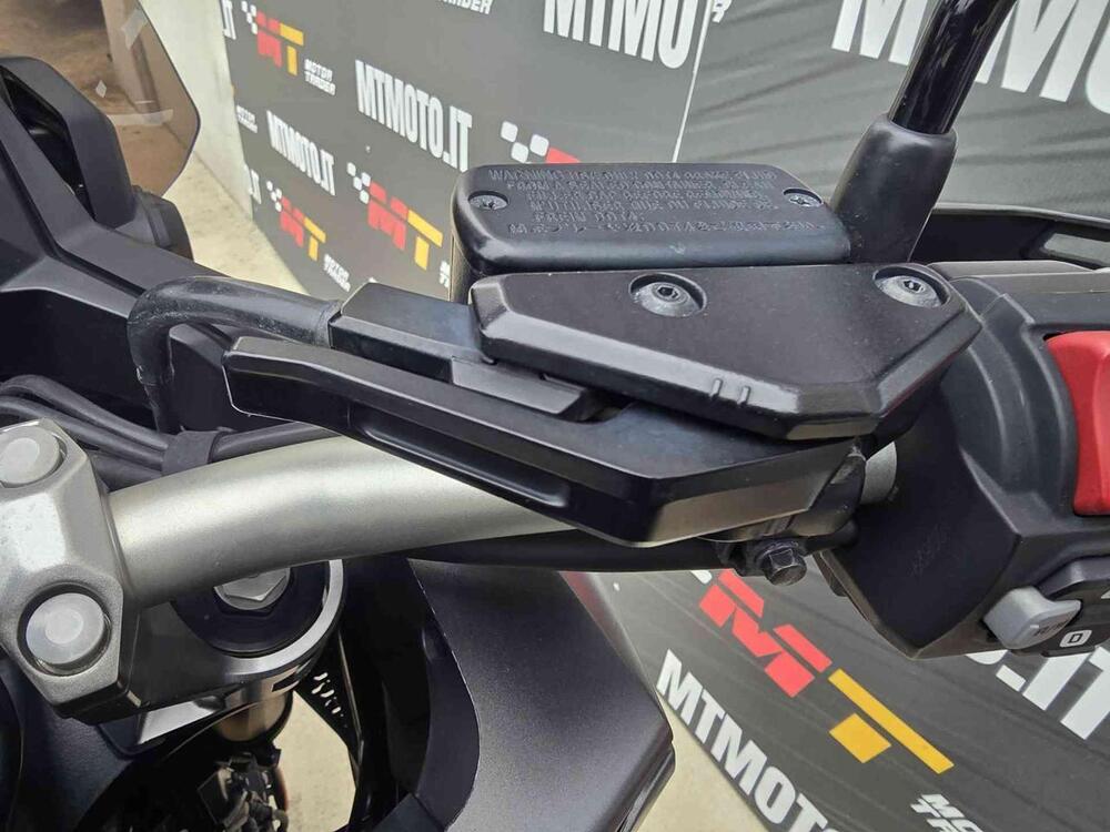 Honda X-ADV 750 DCT Travel (2021 - 24) (21)