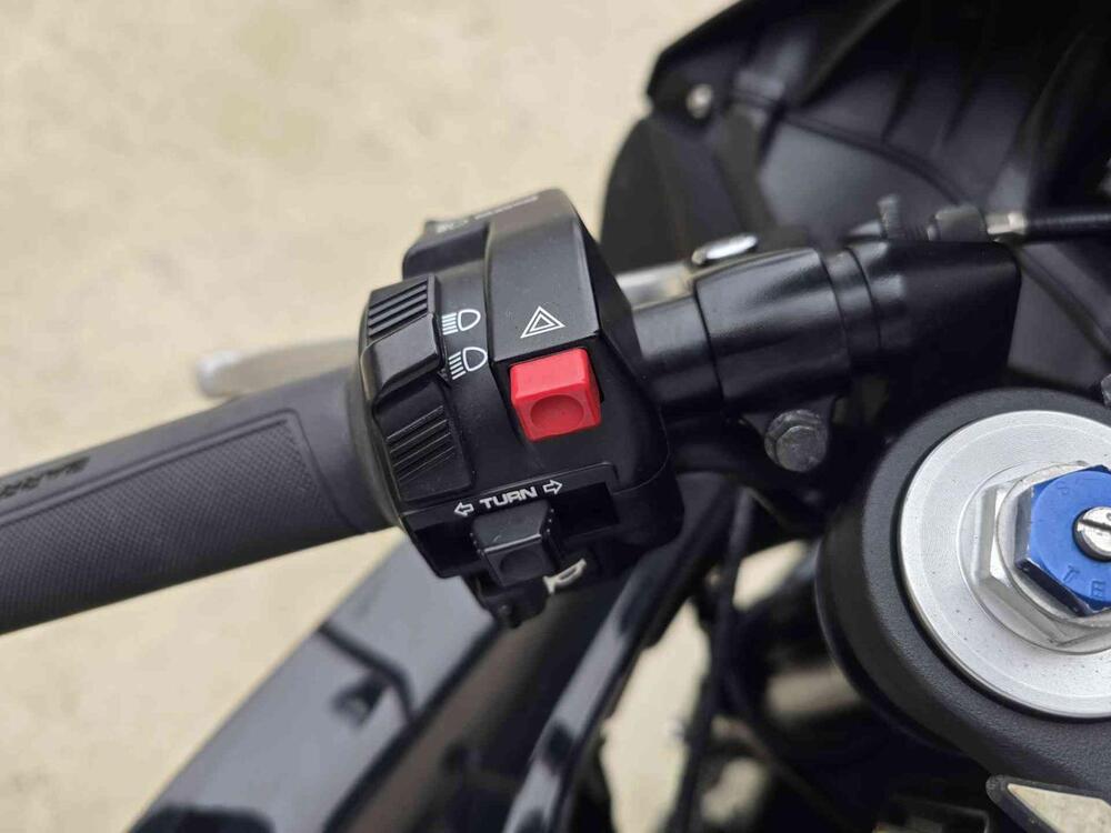 Honda CBR 600 RR (2007 - 08) (13)