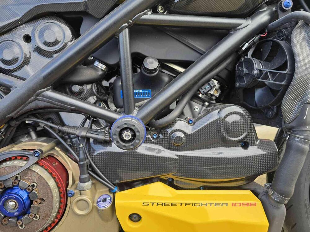 Ducati Streetfighter (2009 - 12) (13)