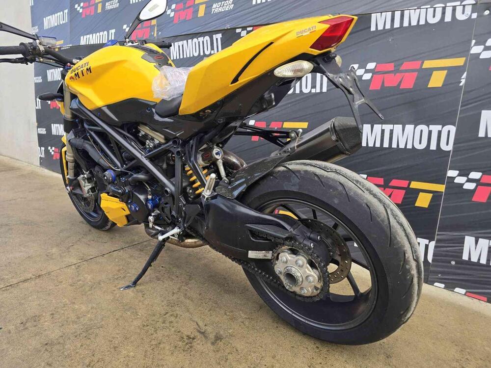 Ducati Streetfighter (2009 - 12) (4)