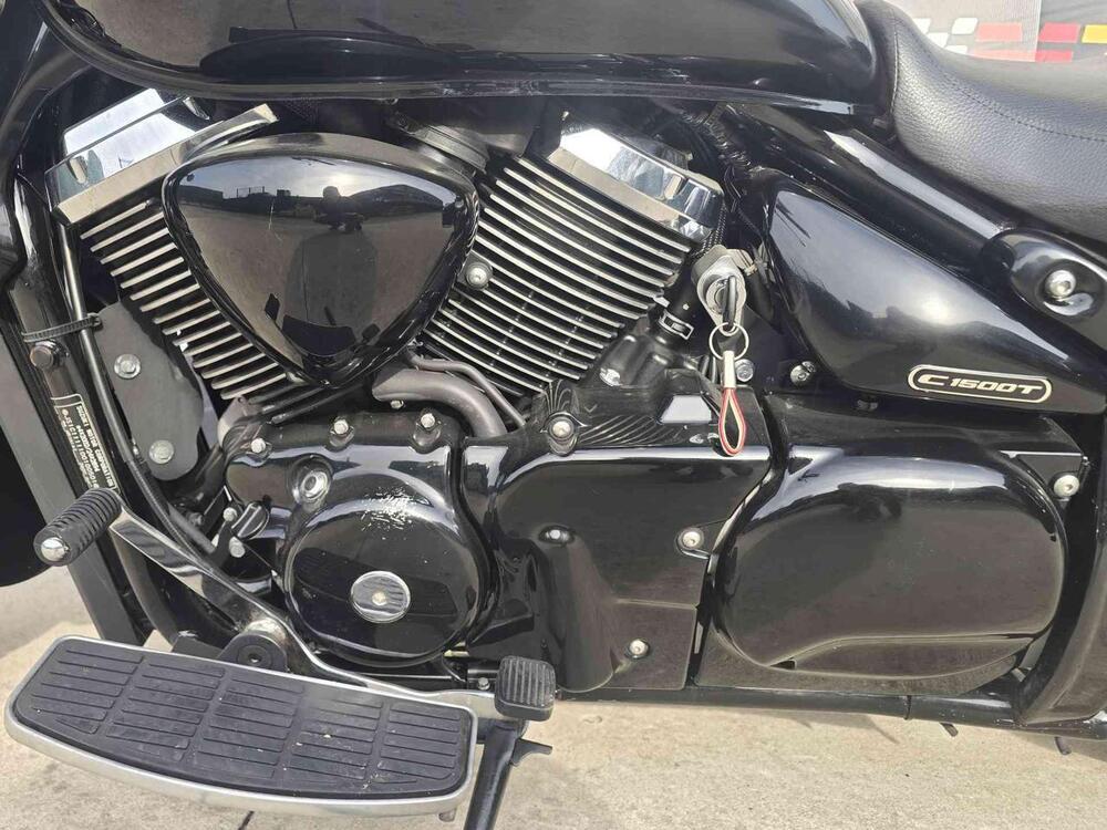 Suzuki Intruder C 1500 T (2013 - 16) (7)