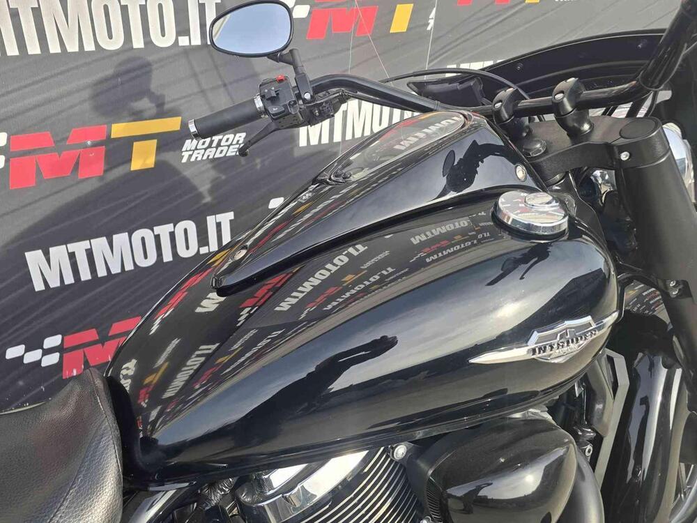 Suzuki Intruder C 1500 T (2013 - 16) (9)