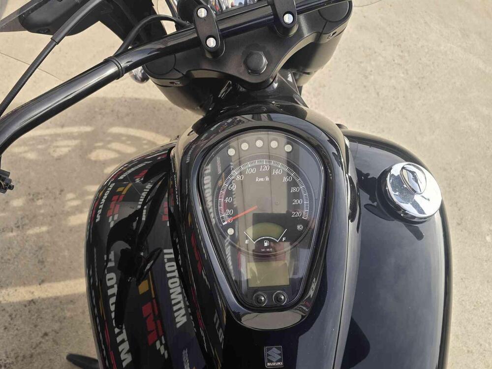 Suzuki Intruder C 1500 T (2013 - 16) (15)