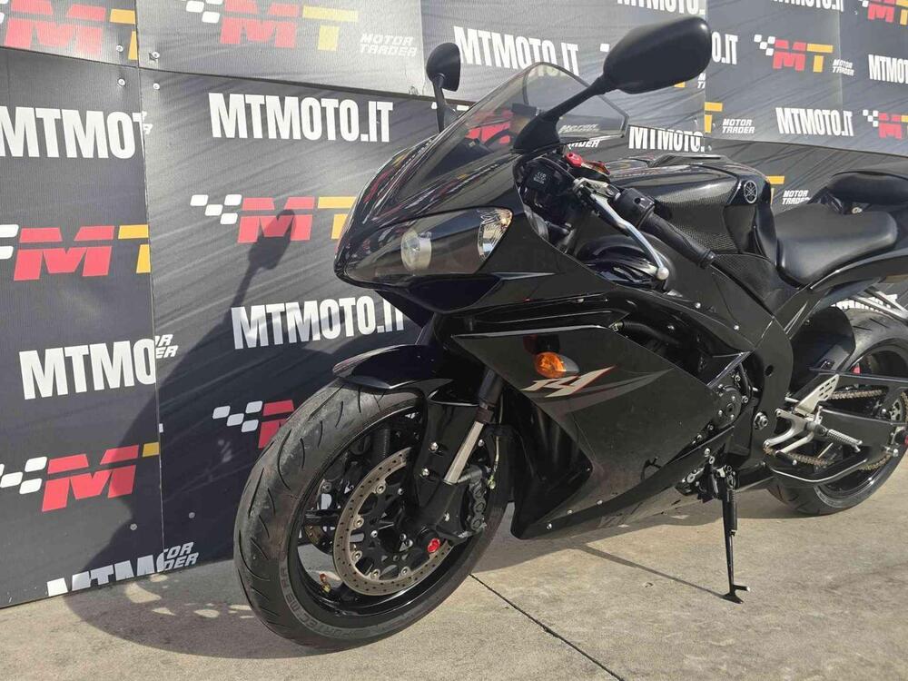 Yamaha YZF R1 (2007 - 08) (3)