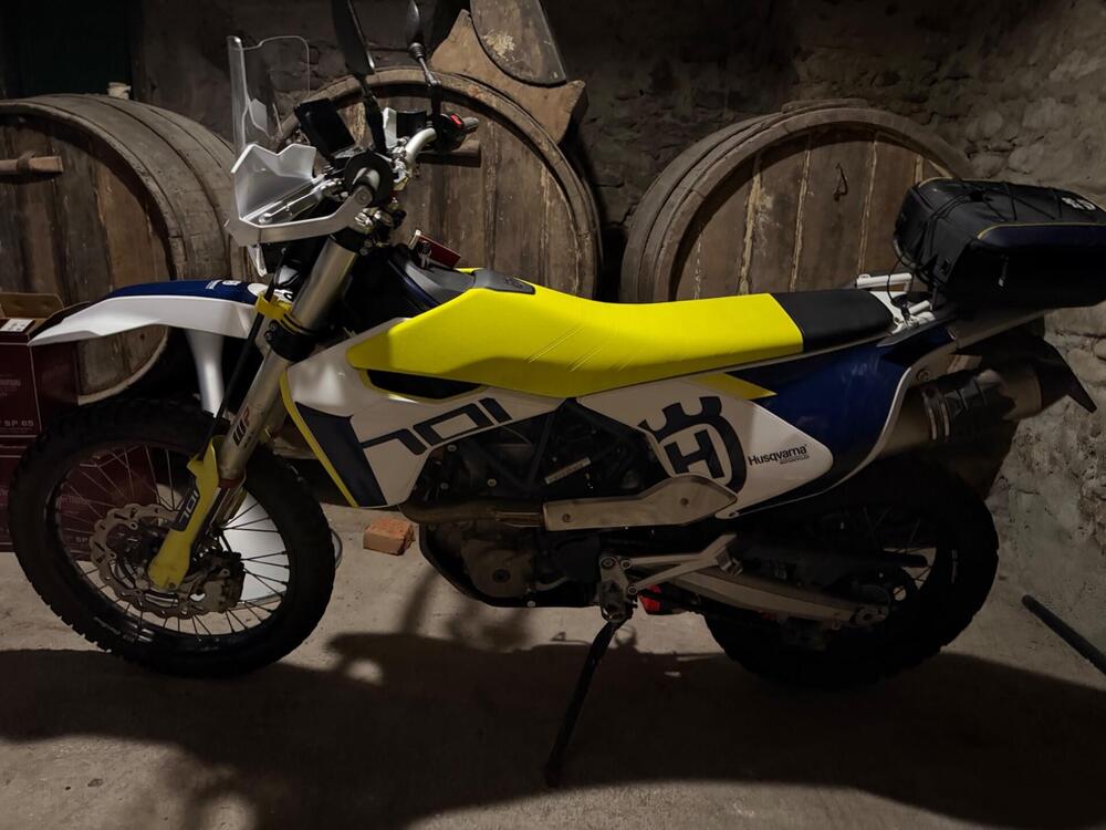 Husqvarna 701 Enduro (2021)