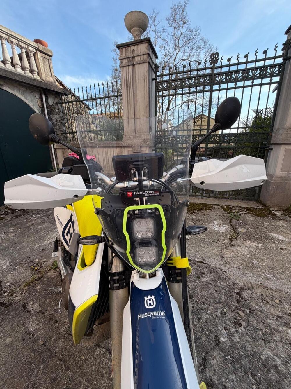 Husqvarna 701 Enduro (2021) (8)