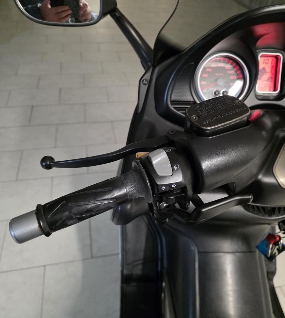 Yamaha T-Max 500 Black Max (2006 - 07) (9)